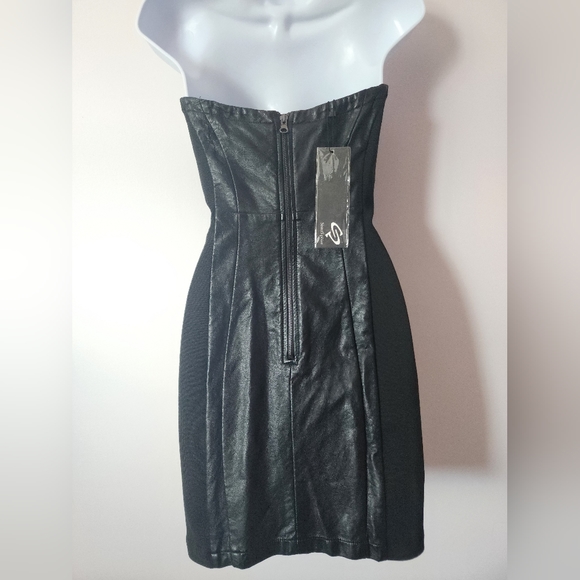 Sister Point faux leather body-con mini - Picture 4 of 6